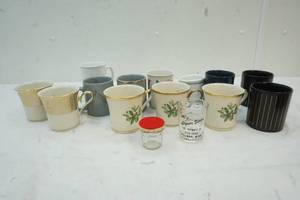 lot 73 image: Variety of Coffee Mugs