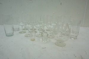 lot 72 image: Variety of Stem Glassware