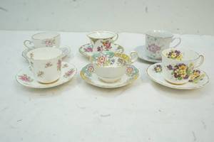 lot 145 image: Variety of Tea Cups and Saucer