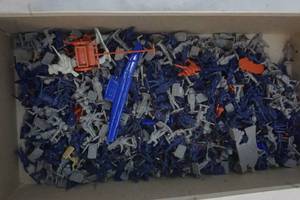 lot 158 image: Plastic Army small Figures