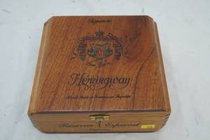 lot 179 image: Cigar Box & 2 small Johnny Walker Bottles