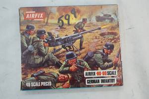lot 175 image: Vintage Airfix Germany Infantry