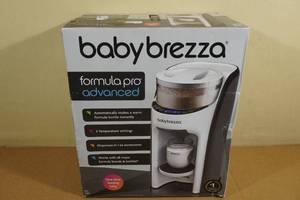 lot 134 image: Baby Brezza Formula Pro Advanced