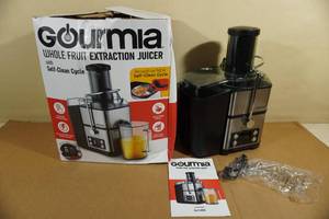 lot 166 image: Gourmia Whole Fruit Extraction Juicer