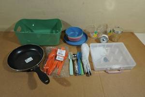 lot 199 image: Assorted Kitchen Products -Snackle box, Silverware, Bowls, Pan