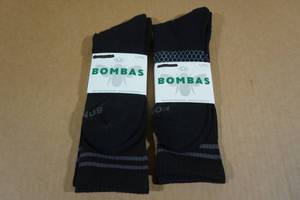 lot 234 image: 2 Pairs Bombas Socks -XL
