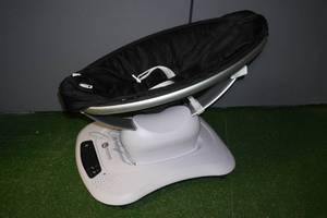 lot 242 image: 4moms MamaRoo Multi-Motion Baby Swing