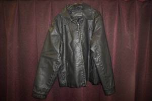 lot 285 image: Industrial Exchange Leather Jacket XL