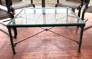 lot 29 image: Awesome Patio Table with 4 Chairs