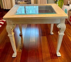 lot 40 image: Glass Top Accent Table