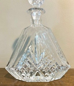 lot 119 image: Dazzling Crystal Decanter