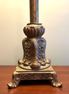 lot 64A image: Elegant and Stylish Table Lamp