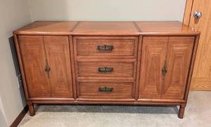 lot 1 image: Vintage Wood Buffet Cabinet