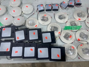 TABLE FULL OF ENCLOSED TRAILER INSIDE LIGHTS