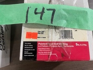 PAINTED HEAD SELF DRILLING STEEL BUILDING SCREWS