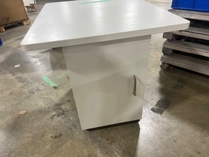 3 DRAWER 1 DOOR CABINET W 36 X 30 TOP
