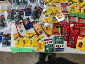 TABLE FULL OF CAR FUSES, INLINE FUSES, CAR RELAYS, AND FLASHERS