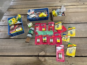 TABLE FULL OF A VARIETY OF HOUSE FUSES