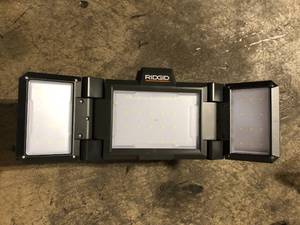 Ridgid 18V Hybrid Folding Panel Light  Customer Returns See Pictures