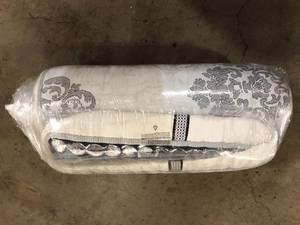 SLEEP OPTIONS Mercer Full-Size 12 in. Gel Foam and Innerspring Mattress Customer Returns See Pictures