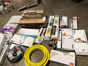 Lot of Assorted Plumbing Items Various Models and Conditions     Customer Returns See Pictures
