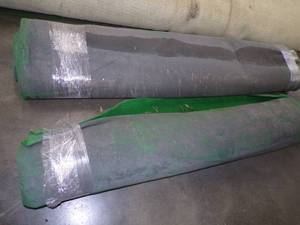 lot 9 image: 2 Rolls Green Outdoor Carpet