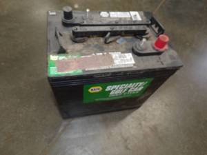 lot 11 image: Golf Cart NAPA Deep Cycle Battery