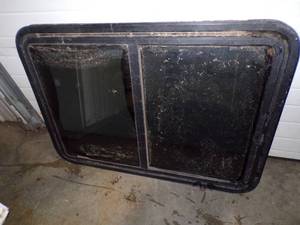 lot 48 image: 30 x 43 RV  Fish House Window