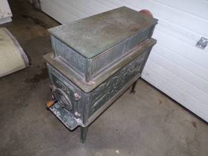 lot 70 image: Jotul 118 Wood Stove