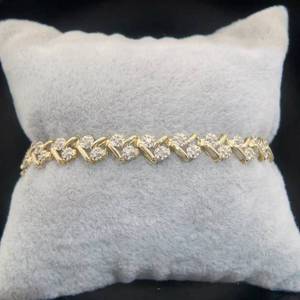 1.50 Carat Miracle Diamond Cluster Flower Trellis Tennis Bracelet in Yellow Gold $1,999 Retail