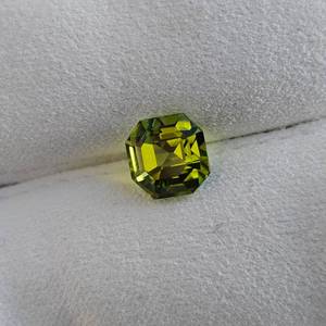 1.97 Carat Lemon-Lime VERY Fine Peridot Gemstone $1,000 Retail