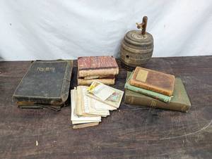 lot 46 image: Collection of Misc. Items