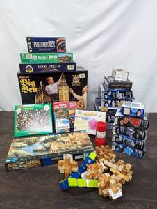 lot 78 image: Collection of Puzzles and Toys