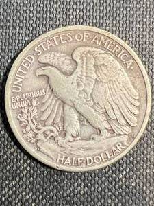 1938-D US WALKING LIBERTY HALF DOLLAR (BETTER DATE)