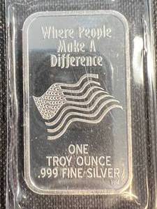 1 TROY OZ .999 FINE SILVER DONALD TRUMP WANTED FOR PRESIDENT BAR