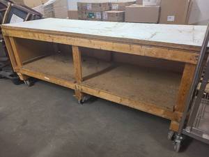 Extra large smooth rolling Work table