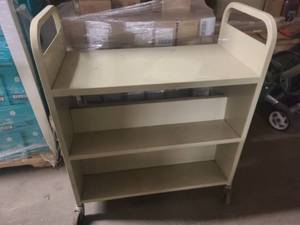 Rolling library style cart