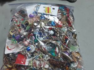 Bulk Bag Of Assorted Jewelry