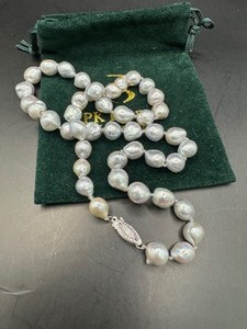 Beautiful Pearl Necklace