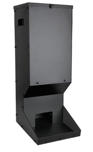 lot 285 image: Solution4Patio Large Metal Hanging Deer Feeder Box