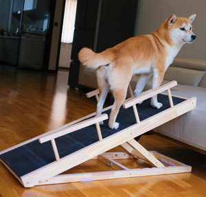 lot 415 image: BRAVE NIUNIU Dog Ramp, Dog Ramp for Couch with Guardrail, Rubber Non-Slip