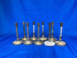 lot 8 image: 9 - Used Bunsen Burners