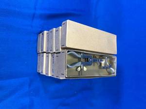 lot 86 image: 12 - Neverust Utility Clamps Rubber Coated Ends