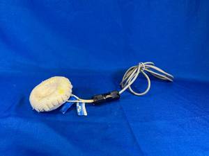 lot 112 image: Used Heating Mantle Cat No. 0394, Watts 60, Volts 115 Serial No. 1251025