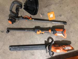 Lot of 2 Ridgid Brushless 18V 22 in. Hedge Trimmer   Customer Returns See Pictures