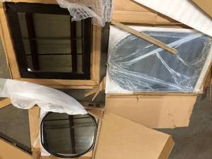 Lot of Assorted Mirrors Various Sizes and Conditions Customer Returns See Pictures