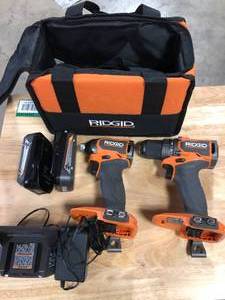 RIDGID 18V SubCompact Brushless 2-Tool Combo Kit with DrillDriver, Impact Driver, (2) 2.0 Ah Batteries, Charger, and Tool Bag    Customer Returns See Pictures