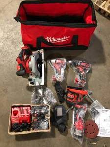 Milwaukee M18 18V Lithium-Ion Cordless Combo Kit (5-Tool) with 2-Batteries, Charger and Tool Bag  Customer Returns See Pictures