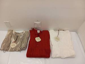 3 NEW WOMENS TOPS SIZE MEDIUM