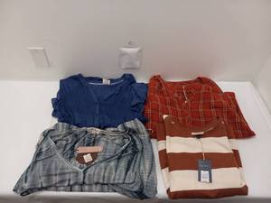 4 NEW WOMENS TOPS SIZE XL